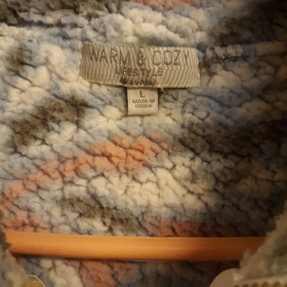 Pullover - Picture 2 of 4